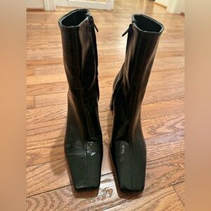 Zara women dark green patent  Ankle Boots